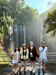 Bromo น้ำ ตก Tumpak Sewu แพ็กเกจ ทัวร์ Bromo น้ำ ตก Tumpak Sewu